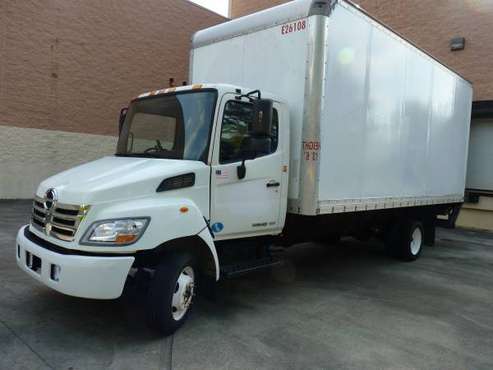 2010 HINO Toyota 185 Box Truck Turbo Diesel Liftgate LOW MILES for sale in Roswell, GA