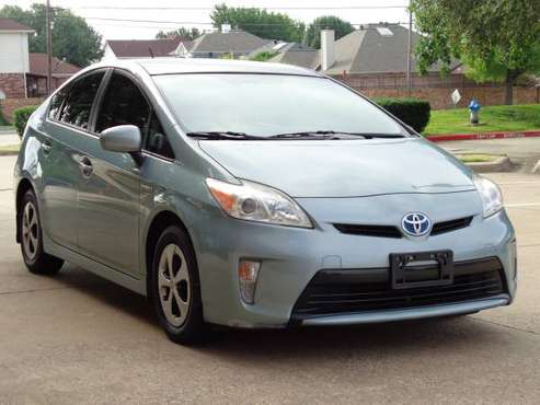 2012 Toyota Prius Sun-roof/Solar roof Top Condition It Is a Must... for sale in Dallas, TX