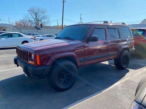 1999 Jeep Cherokee Sport 4-Door 4WD - cars & trucks - by dealer -... for sale in Indianapolis, IN
