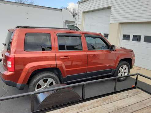JEEP PATRIOT 4X4 LIKE NEW PRIVATE OWNER 108 K MILES obo - cars &... for sale in Medway, OH