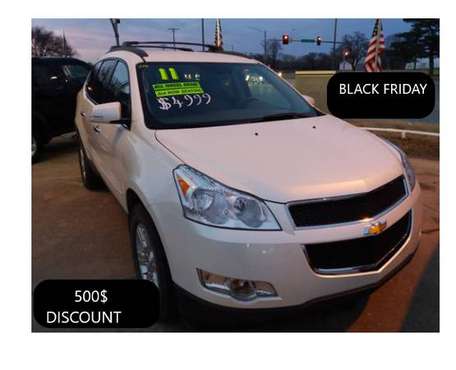 CHEVY TRAVERSE 2011 - cars & trucks - by dealer - vehicle automotive... for sale in Wichita, KS