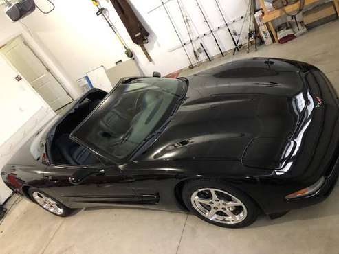 C5 Corvette 50,000 miles Hard Top for sale in Brunswick, OH
