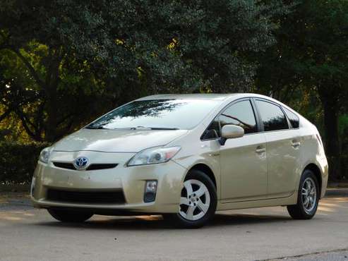 2011 Toyota Prius w/hybrid warranty very clean - cars & trucks - by... for sale in Dallas, TX