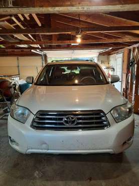 2010 Toyota Highlander Limited - cars & trucks - by owner - vehicle... for sale in Carlisle, IN