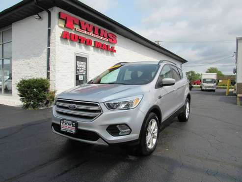 2018 Ford Escape SE 4WD - cars & trucks - by dealer - vehicle... for sale in Rockford, IL