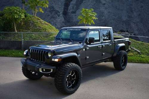 2021 Jeep Gladiator Sport S 4x4 4dr Crew Cab 5.0 ft. SB Pickup Truck... for sale in Miami, PA
