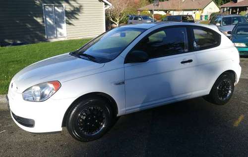 2008 Hyundai Accent - cars & trucks - by owner - vehicle automotive... for sale in Everett, WA