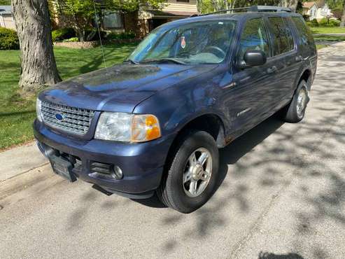 2005 Ford Explorer XLT 3rd row for sale in Glendale Heights, IL