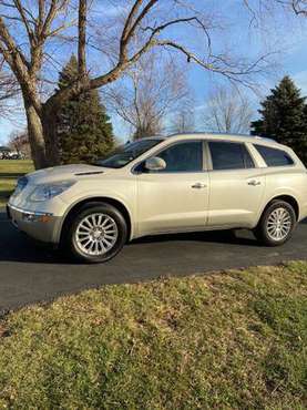 Buick Enclave CXL - cars & trucks - by owner - vehicle automotive sale for sale in Milan, IA