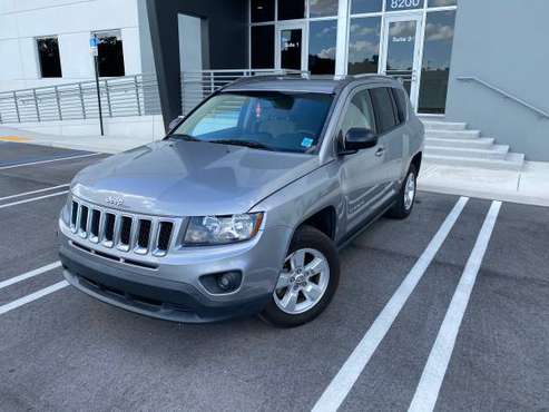 2016 Jeep Compass In Excellent Condition - cars & trucks - by owner... for sale in Hialeah, FL