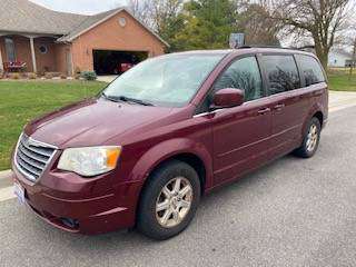 2008 Chrysler Town & Country - cars & trucks - by owner - vehicle... for sale in Ottoville, OH