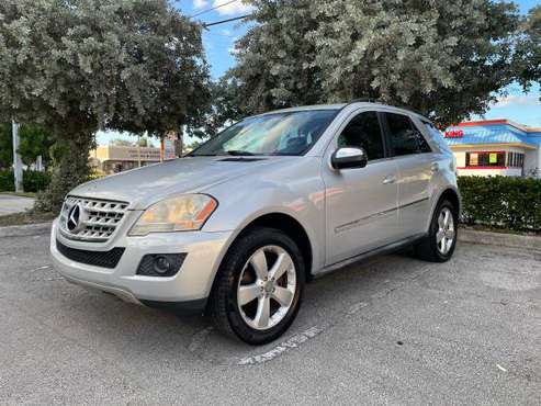 2010 Mercedes benz ml 350 - cars & trucks - by owner - vehicle... for sale in Hialeah, FL