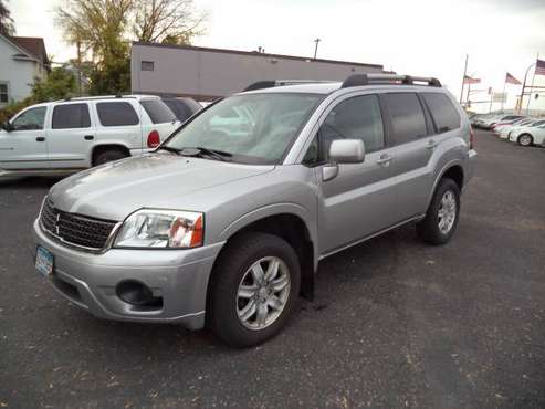 2011 Mitsubishi Endeavor LS AWD No Accidents, 13 Service Records...... for sale in Saint Paul, MN