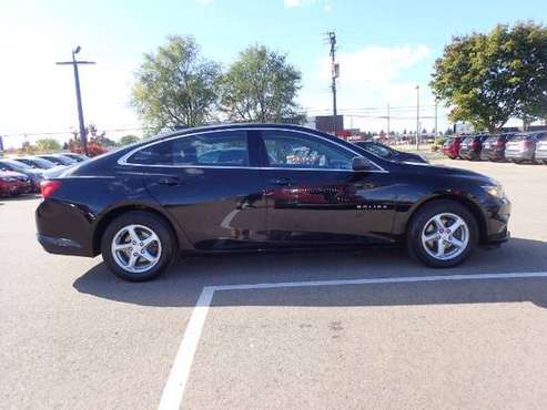 Price Drop ___ Chevy Malibu Clean CARFAX. CARFAX One-Owner. - cars &... for sale in Oxford, MI