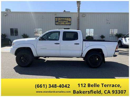 2015 Toyota Tacoma Double Cab Pickup 4D 5 ft for sale in Bakersfield, CA