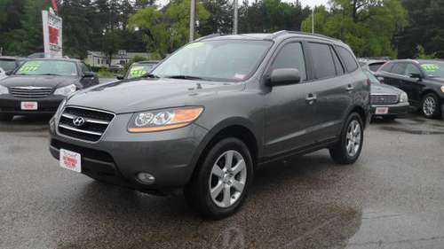2009 HYUNDAI SANTA FE LIMITED WITH A V-6 AND ONLY 104K for sale in North Hampton, MA