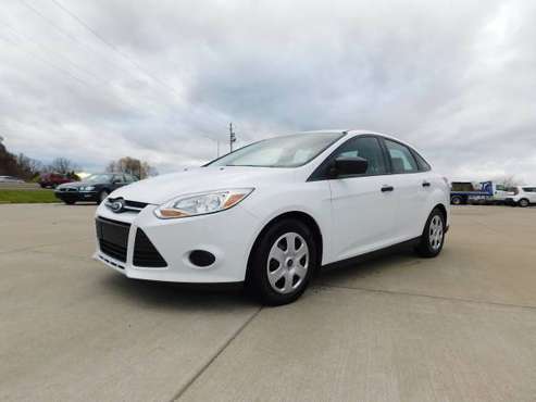 2014 FORD FOCUS S - cars & trucks - by dealer - vehicle automotive... for sale in Wright City, MO