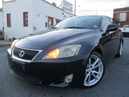 2006 Lexus IS250 **Clean title/Sunroof & Cold A/C** - cars & trucks... for sale in Roanoke, VA
