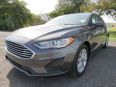 2019 Ford Fusion SE - 1 Owner, Factory Warranty, EcoBoost - cars &... for sale in Waco, TX