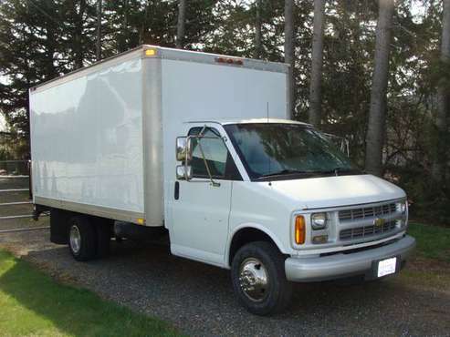 2000 Chevrolet 1 ton express van for sale in Lynden, WA