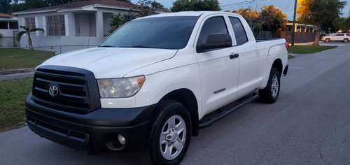 Toyota tundra 2013 - cars & trucks - by owner - vehicle automotive... for sale in Hialeah, FL