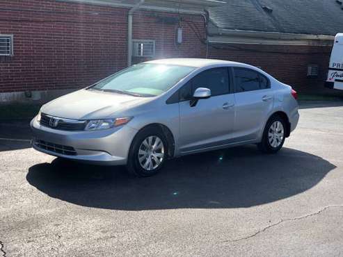 2012 HONDA CIVIC - FUEL EFIICIENT - OUT THE DOOR CASH PRICE! - cars... for sale in Nashville, KY
