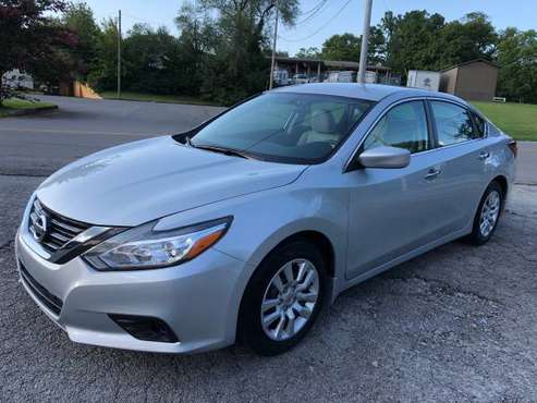 2018 NISSAN ALTIMA 8,000 MILES - cars & trucks - by dealer - vehicle... for sale in Smyrna, TN