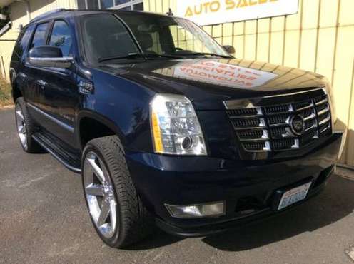 2007 Cadillac Escalade AWD - cars & trucks - by dealer - vehicle... for sale in Spokane, WA
