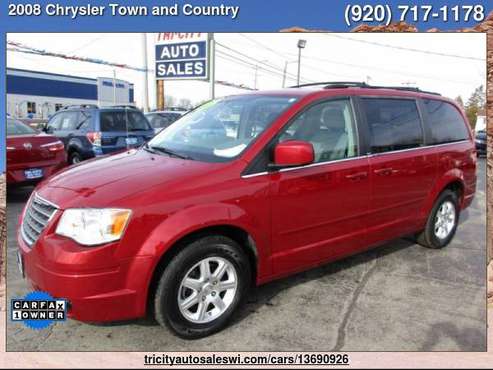 2008 Chrysler Town and Country Touring 4dr Mini Van Family owned... for sale in MENASHA, WI