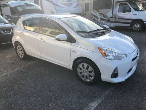2014 Toyota Prius - - by dealer - vehicle automotive for sale in Tallahassee, FL