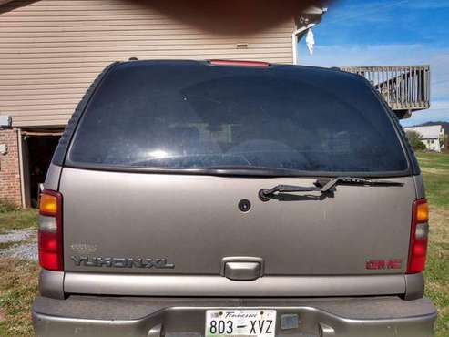 2001 Yukon Denali - cars & trucks - by owner - vehicle automotive sale for sale in Greeneville , TN