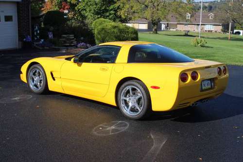 2003 CHEVROLET CORVETTE COUPE 1 OWNER 9K MILES SUPER CLEAN - cars &... for sale in Fleetwood, MD