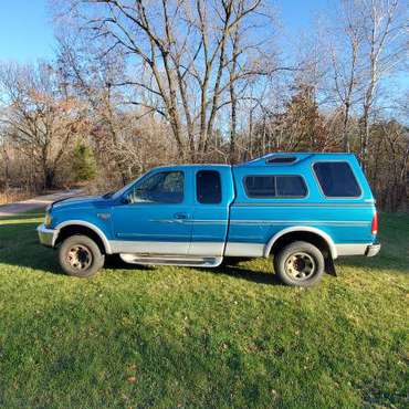 Ford F250 XLT Triton V8 5.4 liter Gas - cars & trucks - by owner -... for sale in Osseo, WI