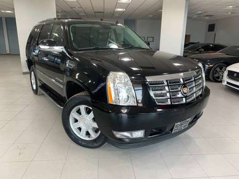 2013 Cadillac Escalade - - by dealer - vehicle for sale in Springfield, IL