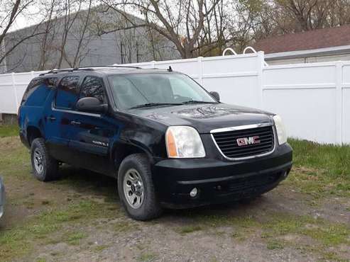 2008 GMC Yukon XL SLT - - by dealer - vehicle for sale in Kingston, PA