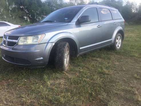 2009DODGE JOURNEY TÍTULO LIMPIO for sale in Roma Tx, TX