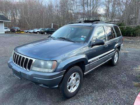 2002 Jeep Grand Cherokee Laredo 4x4 clean! - - by for sale in Wolcott, CT