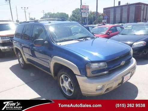 2005 Chevrolet TrailBlazer LT - cars & trucks - by dealer - vehicle... for sale in Des Moines, IA