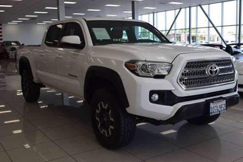2017 Toyota Tacoma TRD Off Road 4x4 4dr Double Cab 6.1 ft LB **100s... for sale in Sacramento , CA