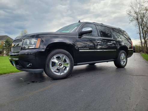 2010 Chevrolet Chevy Suburban LTZ Loaded 3rd Row SUV for sale in McHenry, IL