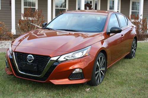 2019 Nissan Altima SR All Wheel Drive - cars & trucks - by owner -... for sale in Berlin, WI