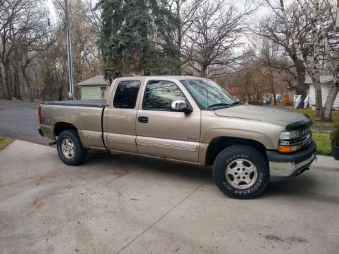 2002 Chevy Silverado LT 4wd - cars & trucks - by owner - vehicle... for sale in Detroit Lakes, ND