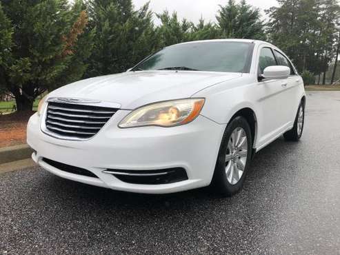 2014 Chrysler 200 - cars & trucks - by owner - vehicle automotive sale for sale in Greenville, SC
