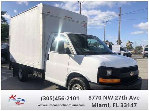 2013 Chevrolet Chevy Express Commercial Cutaway Van 2D LARGE for sale in Miami, FL