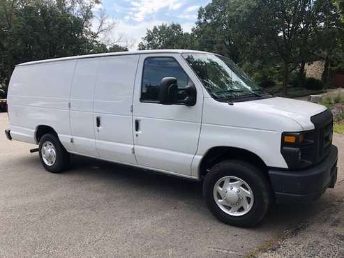 2014 Ford E150 for sale in Willowbrook, IL
