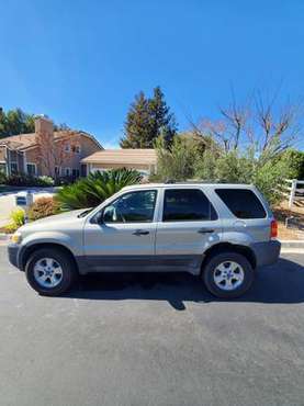 2005 Ford Escape XLT V6 for sale in Thousand Oaks, CA