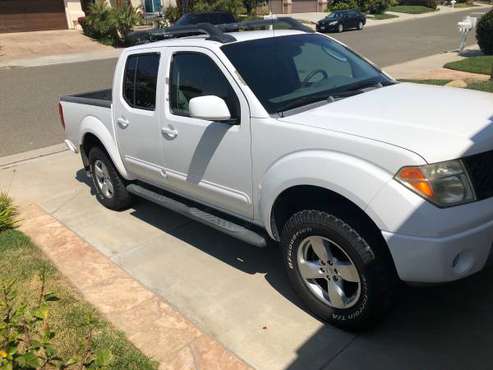 2005 Nissan Frontier LE Crew Cab RWD for sale in Thousand Oaks, CA