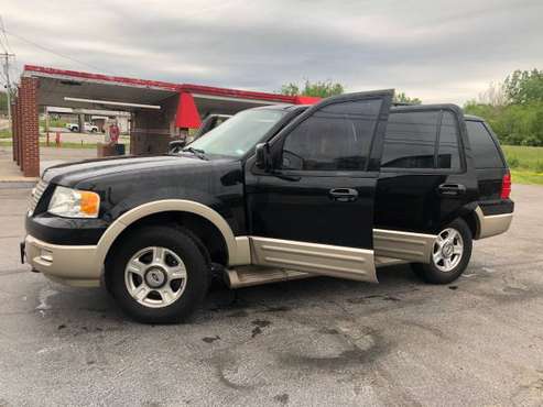 Expedition Eddie Bauer for sale in St.louis, MO