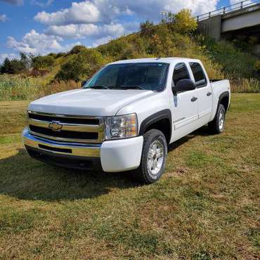 2009 CHEVY SILVERADO - - by dealer - vehicle for sale in Falconer, PA