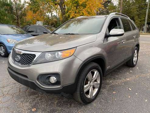 2013 Kia Sorento EX V6 4WD - cars & trucks - by dealer - vehicle... for sale in Durham, NC